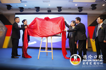 早一批“隐形美学正畸科研小组”率先诞生